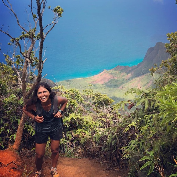 Meet your Posher, Francys - Picture 1 of 1